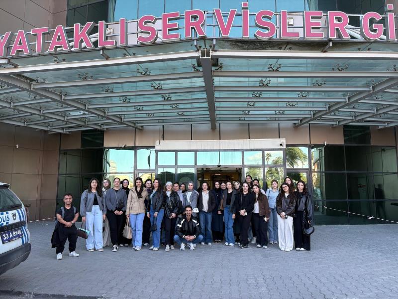 Tarsus Devlet Hastanesi’ne Sosyal Hizmet Ziyareti